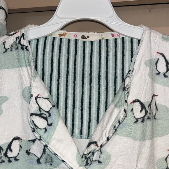 Munki Munki altered set of size medium penguin pajamas/ see all pics - Picture 6 of 8